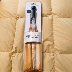 Corkcicle. Pour For Perfect Wine Cooling Insert
